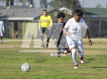 Thumbnail 2 in Verbum Dei@Compton Early College photogallery.