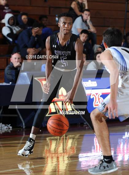 Thumbnail 2 in Crowley vs. Palisades (Rose City Roundball Classic) photogallery.