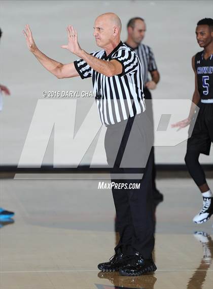 Thumbnail 1 in Crowley vs. Palisades (Rose City Roundball Classic) photogallery.
