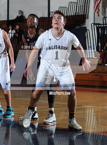 Thumbnail 1 in Crowley vs. Palisades (Rose City Roundball Classic) photogallery.