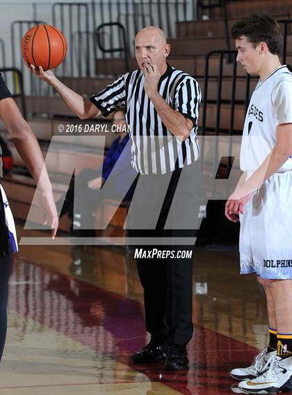 Thumbnail 1 in Crowley vs. Palisades (Rose City Roundball Classic) photogallery.