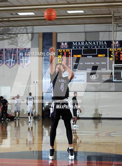 Thumbnail 3 in Crowley vs. Palisades (Rose City Roundball Classic) photogallery.