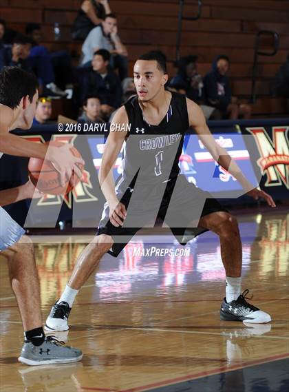 Thumbnail 3 in Crowley vs. Palisades (Rose City Roundball Classic) photogallery.