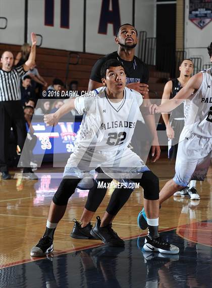 Thumbnail 1 in Crowley vs. Palisades (Rose City Roundball Classic) photogallery.