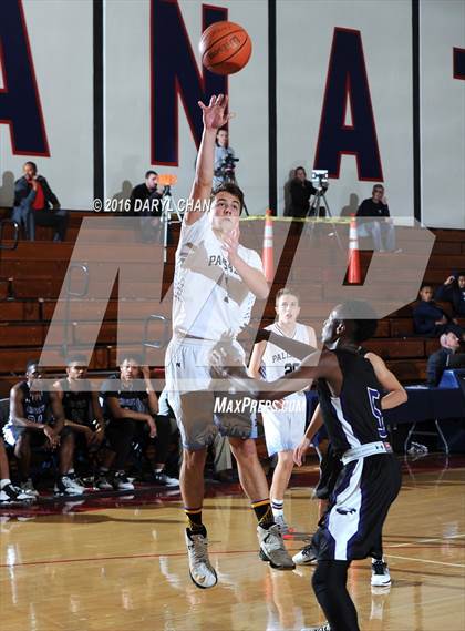 Thumbnail 3 in Crowley vs. Palisades (Rose City Roundball Classic) photogallery.