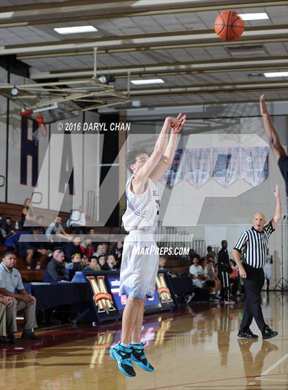 Thumbnail 2 in Crowley vs. Palisades (Rose City Roundball Classic) photogallery.