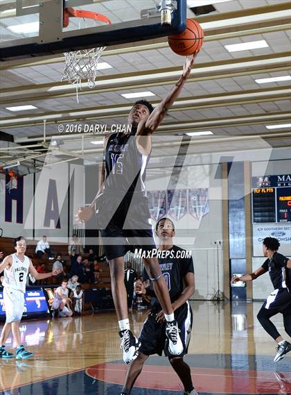 Thumbnail 2 in Crowley vs. Palisades (Rose City Roundball Classic) photogallery.