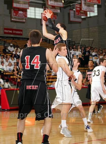 Thumbnail 2 in Mission Prep vs. Buckley (CIF SS D5AA Final) photogallery.