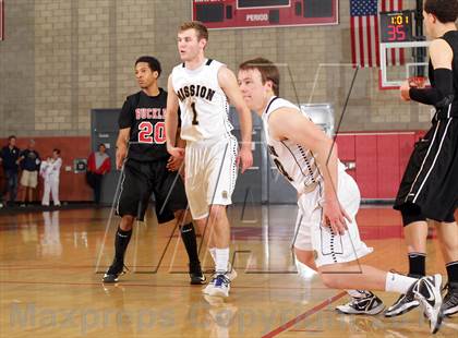 Thumbnail 3 in Mission Prep vs. Buckley (CIF SS D5AA Final) photogallery.