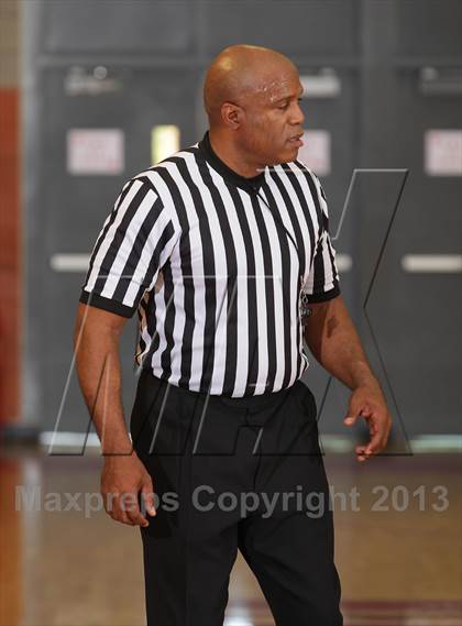Thumbnail 2 in Mission Prep vs. Buckley (CIF SS D5AA Final) photogallery.