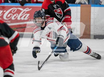 Thumbnail 2 in Dexter Southfield vs Frederick Gunn (True Prep Cup) photogallery.