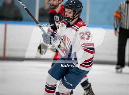 Thumbnail 1 in Dexter Southfield vs Frederick Gunn (True Prep Cup) photogallery.