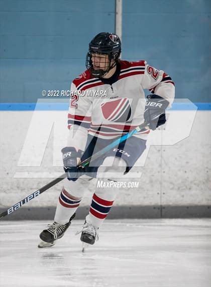 Thumbnail 3 in Dexter Southfield vs Frederick Gunn (True Prep Cup) photogallery.