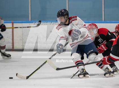 Thumbnail 2 in Dexter Southfield vs Frederick Gunn (True Prep Cup) photogallery.