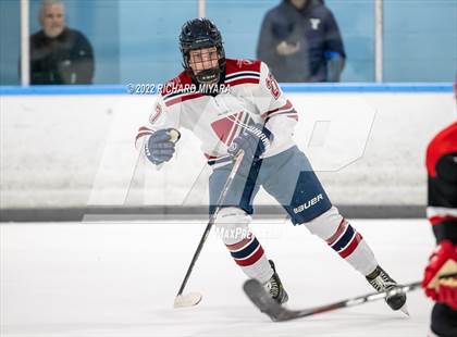 Thumbnail 3 in Dexter Southfield vs Frederick Gunn (True Prep Cup) photogallery.