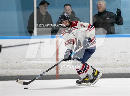 Thumbnail 2 in Dexter Southfield vs Frederick Gunn (True Prep Cup) photogallery.