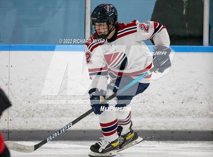 Thumbnail 2 in Dexter Southfield vs Frederick Gunn (True Prep Cup) photogallery.