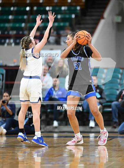 Thumbnail 1 in Highlands Ranch vs. Grandview. (CHSAA 6A Great 8) photogallery.