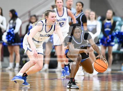 Thumbnail 3 in Highlands Ranch vs. Grandview. (CHSAA 6A Great 8) photogallery.