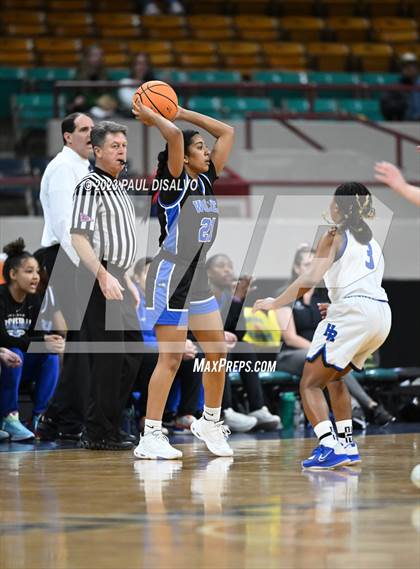 Thumbnail 3 in Highlands Ranch vs. Grandview. (CHSAA 6A Great 8) photogallery.
