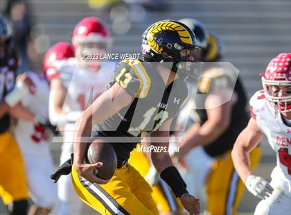 Thumbnail 3 in Glenwood Springs @ Green Mountain (CHSAA 3A Round 1) photogallery.