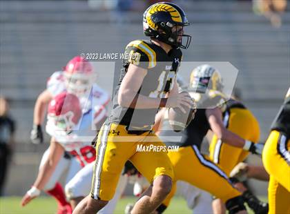 Thumbnail 2 in Glenwood Springs @ Green Mountain (CHSAA 3A Round 1) photogallery.