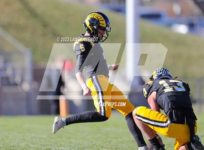 Thumbnail 1 in Glenwood Springs @ Green Mountain (CHSAA 3A Round 1) photogallery.