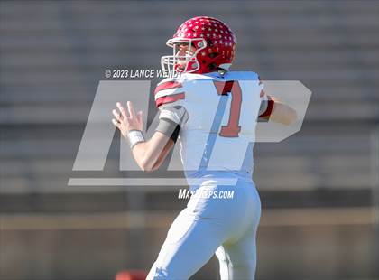 Thumbnail 2 in Glenwood Springs @ Green Mountain (CHSAA 3A Round 1) photogallery.