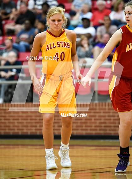 Thumbnail 2 in Chicken Express Classic All Star Game photogallery.