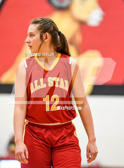 Thumbnail 3 in Chicken Express Classic All Star Game photogallery.