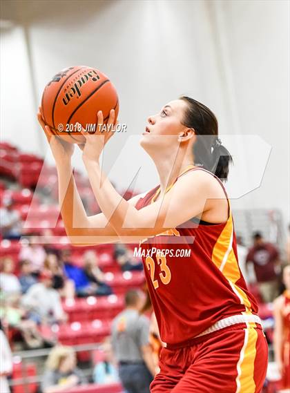 Thumbnail 1 in Chicken Express Classic All Star Game photogallery.