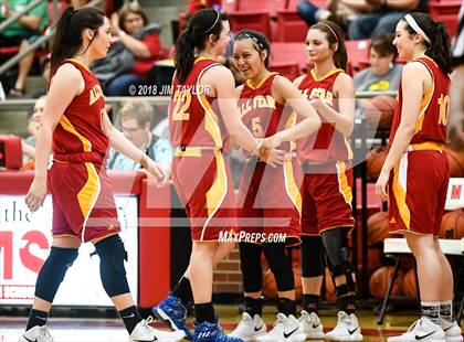 Thumbnail 3 in Chicken Express Classic All Star Game photogallery.