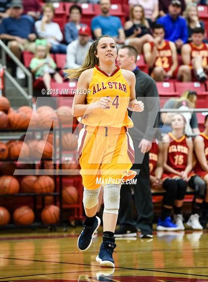 Thumbnail 1 in Chicken Express Classic All Star Game photogallery.