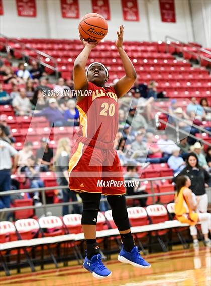 Thumbnail 3 in Chicken Express Classic All Star Game photogallery.