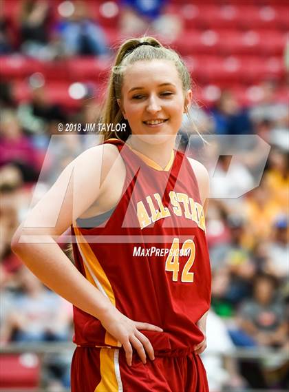 Thumbnail 2 in Chicken Express Classic All Star Game photogallery.