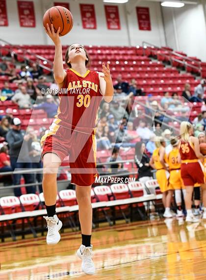 Thumbnail 1 in Chicken Express Classic All Star Game photogallery.