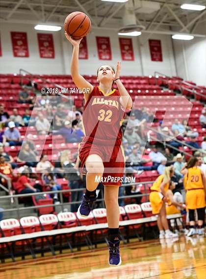 Thumbnail 1 in Chicken Express Classic All Star Game photogallery.