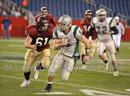 Thumbnail 3 in Duxbury vs. Gloucester (MIAA Division 2A East Final) photogallery.