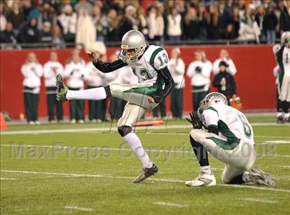 Thumbnail 3 in Duxbury vs. Gloucester (MIAA Division 2A East Final) photogallery.