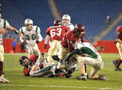 Thumbnail 1 in Duxbury vs. Gloucester (MIAA Division 2A East Final) photogallery.