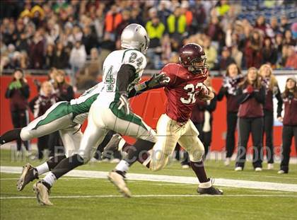 Thumbnail 2 in Duxbury vs. Gloucester (MIAA Division 2A East Final) photogallery.