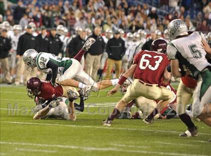 Thumbnail 2 in Duxbury vs. Gloucester (MIAA Division 2A East Final) photogallery.