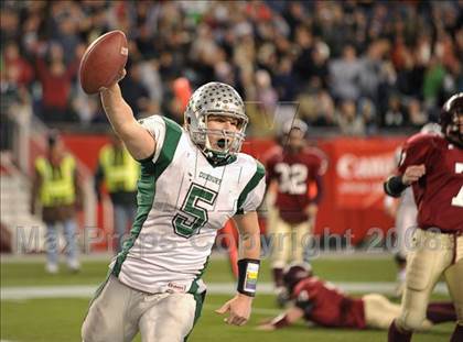 Thumbnail 1 in Duxbury vs. Gloucester (MIAA Division 2A East Final) photogallery.