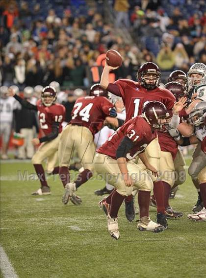 Thumbnail 2 in Duxbury vs. Gloucester (MIAA Division 2A East Final) photogallery.