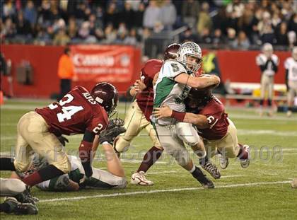 Thumbnail 3 in Duxbury vs. Gloucester (MIAA Division 2A East Final) photogallery.