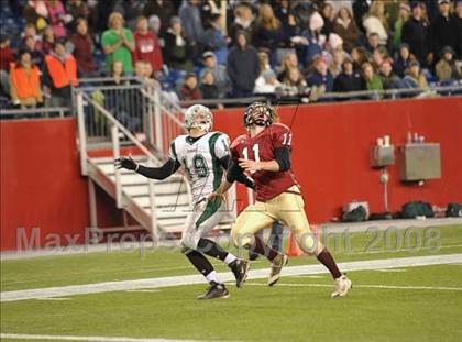 Thumbnail 2 in Duxbury vs. Gloucester (MIAA Division 2A East Final) photogallery.