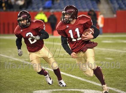Thumbnail 1 in Duxbury vs. Gloucester (MIAA Division 2A East Final) photogallery.