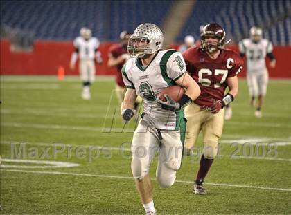 Thumbnail 3 in Duxbury vs. Gloucester (MIAA Division 2A East Final) photogallery.