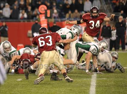 Thumbnail 2 in Duxbury vs. Gloucester (MIAA Division 2A East Final) photogallery.