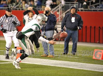 Thumbnail 1 in Duxbury vs. Gloucester (MIAA Division 2A East Final) photogallery.